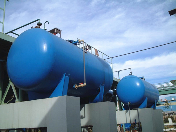 檢查化工儲(chǔ)罐時(shí)重點(diǎn)需要檢查哪些部分?